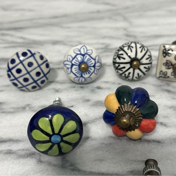 Assorted Decorative dresser cabinet Knobs some anthropology mix lot 15 pc - Picture 4 of 10